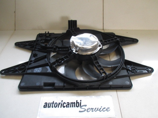 VENTILATOR HLADILNIKA OEM N. 834900200 ORIGINAL REZERVNI DEL FIAT DOBLO 223 MK1 (2000 - 2004) DIESEL LETNIK 2001