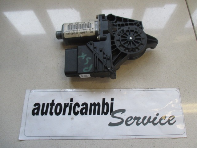 MOTORCEK ELEKTRICNEGA POMIKA ZADNJEGA STEKLA  OEM N. 3B9839751CD ORIGINAL REZERVNI DEL VOLKSWAGEN PASSAT B5 3B2 3B5 BER/SW (08/1996 - 11/2000)DIESEL LETNIK 2000