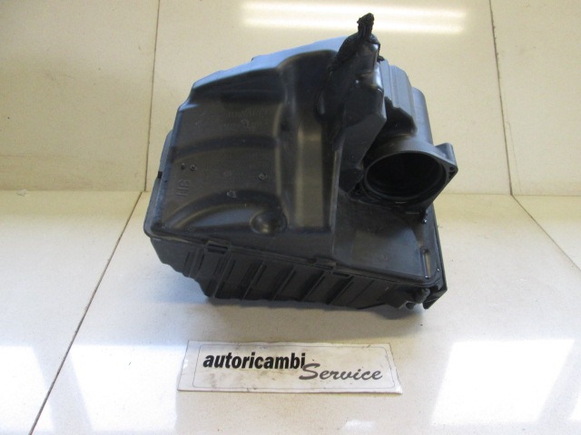 FILTAR ZRAKA OEM N. 8200820922 ORIGINAL REZERVNI DEL RENAULT MEGANE MK3 BZ0/1 B3 DZ0/1 KZ0/1 BER/SPORTOUR/ESTATE (2009 - 2015) DIESEL LETNIK 2011