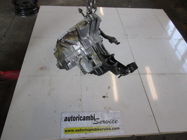 ROCNI MENJALNIK OEM N. 9210907 ORIGINAL REZERVNI DEL OPEL AGILA A H00 (2000 - 2008) BENZINA LETNIK 2003