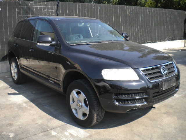 VOLKSWAGEN TOUAREG 2.5 D 4X4 128KW 5M 5P (2004) RICAMBIO USATO 
