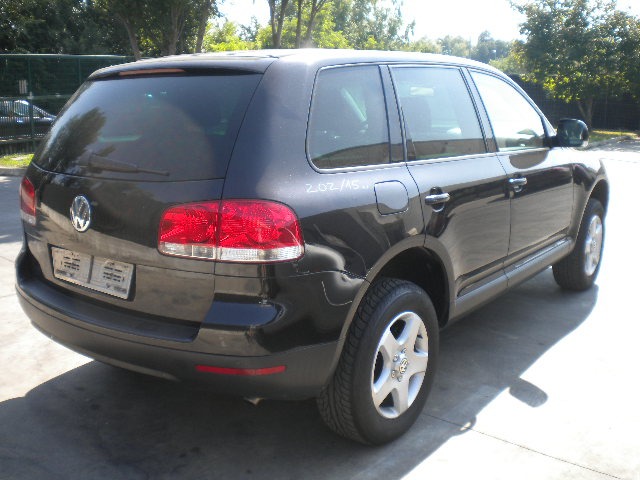 VOLKSWAGEN TOUAREG 2.5 D 4X4 128KW 5M 5P (2004) RICAMBIO USATO 