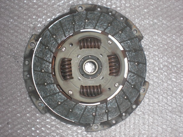 SKLOPKA OEM N. 71748778 ORIGINAL REZERVNI DEL FIAT PUNTO 188 MK2 R (2003 - 2011) DIESEL LETNIK 2008