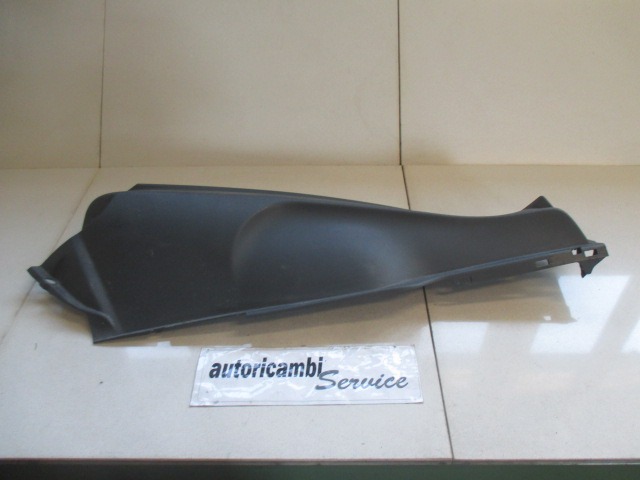 NOTRANJA OBLOGA ZADNJEGA BOKA  OEM N. 5M0867766H ORIGINAL REZERVNI DEL VOLKSWAGEN GOLF PLUS 5M1 521 MK1 (2004 - 2009) DIESEL LETNIK 2005