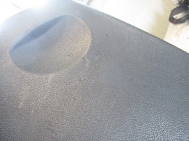 NOTRANJA OBLOGA ZADNJEGA BOKA  OEM N. 2S51B23863 ORIGINAL REZERVNI DEL FORD FIESTA JH JD MK5 (2002 - 2005) DIESEL LETNIK 2005