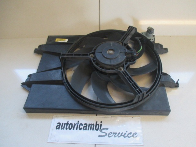 VENTILATOR HLADILNIKA OEM N. 8240367 ORIGINAL REZERVNI DEL FORD FIESTA JH JD MK5 (2002 - 2005) DIESEL LETNIK 2005