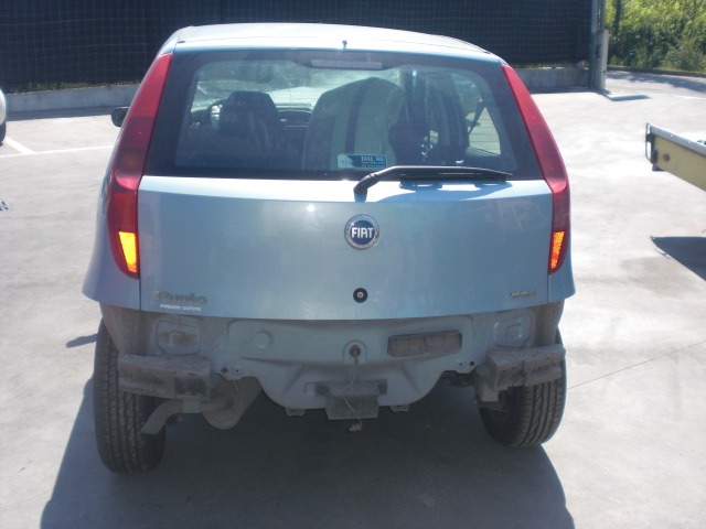 FIAT PUNTO 1.3 D 5M 51KW 5P (2006) RICAMBI IN MAGAZZINO 