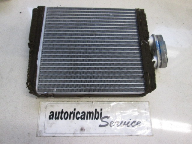 GRELEC RADIATORJA OEM N. 6Q0819031 ORIGINAL REZERVNI DEL VOLKSWAGEN POLO 9N (10/2001 - 2005) DIESEL LETNIK 2002