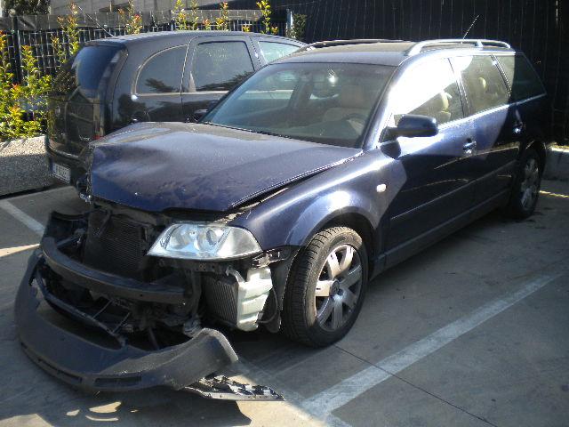 VOLKSWAGEN PASSAT SW 1.9 D 96KW 6M 5P (2001) RICAMBIO USATO 