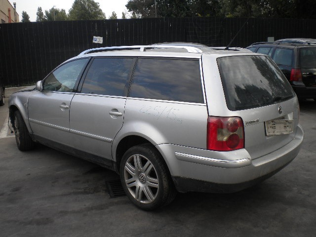 VOLKSWAGEN PASSAT SW 1.9 D 96KW 6M 5P (2001) RICAMBI IN MAGAZZINO 