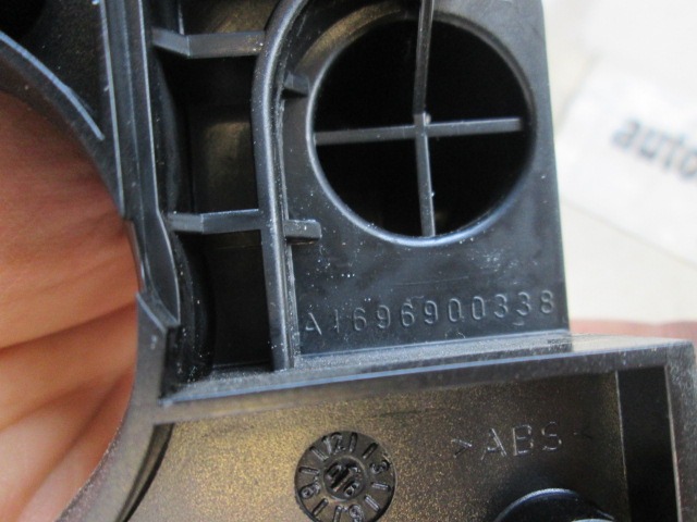 NOTRANJI ROCAJ OEM N. A1696900338 ORIGINAL REZERVNI DEL MERCEDES CLASSE A W169 5P C169 3P (2004 - 04/2008) DIESEL LETNIK 2006