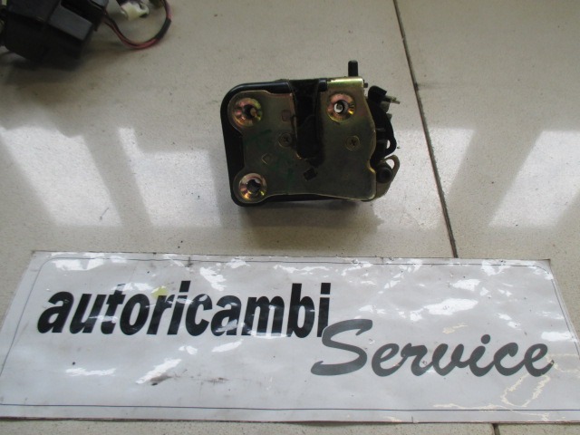 CENTRALNA KLJUCAVNICA ZADJIH LEVIH VRAT OEM N. 05027075AF ORIGINAL REZERVNI DEL CHRYSLER PT CRUISER PT (2000 - 2010) BENZINA LETNIK 2004