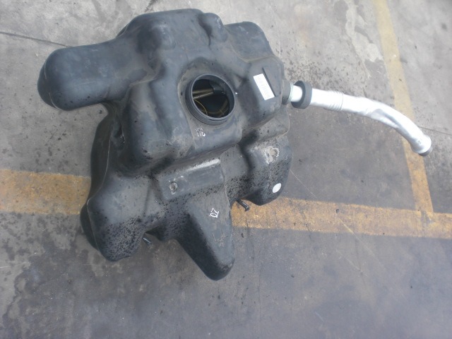 REZERVOAR ZA GORIVO OEM N.  ORIGINAL REZERVNI DEL PORSCHE 911 997 (2004 - 2008)BENZINA LETNIK 2006