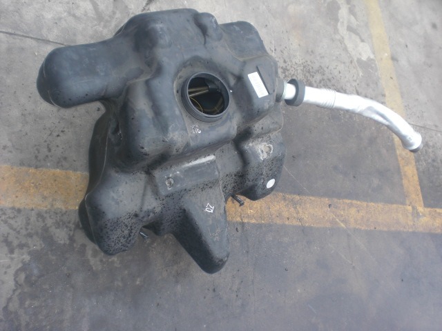 REZERVOAR ZA GORIVO OEM N.  ORIGINAL REZERVNI DEL PORSCHE 911 997 (2004 - 2008)BENZINA LETNIK 2006