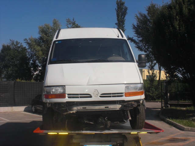 RENAULT MASTER 2.5 D 58KW 5M 2P (2000) RICAMBI IN MAGAZZINO 