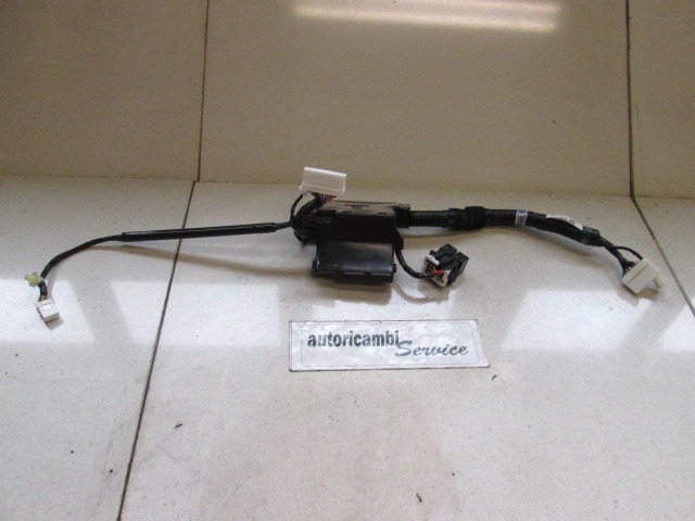 ELEKTRICNA NAPELJAVA OEM N. 1N000RBJ0003 ORIGINAL REZERVNI DEL HONDA INSIGHT ZE MK2 (2009 - 10/2013) IBRIDO (ELETRICO-BENZINA) LETNIK 2009