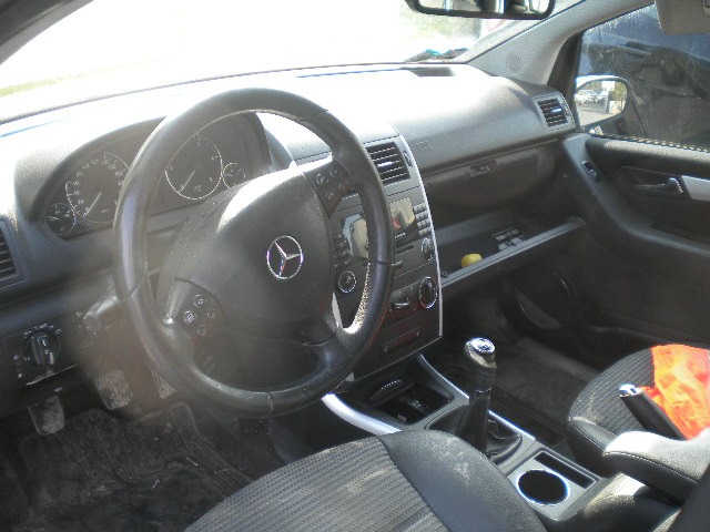 MERCEDES CLASSE A 180 AVANTGARDE W169 2.0 D 80KW 6M 5P (2008) RICAMBIO USATO 