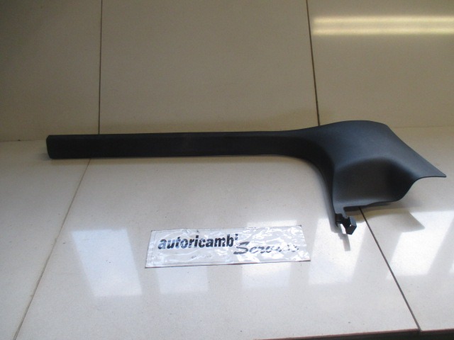 NOTRANJA OBLOGA PRAGA  OEM N. 8E0867272 ORIGINAL REZERVNI DEL AUDI A4 B7 8EC 8ED 8HE BER/SW/CABRIO (2004 - 2007) DIESEL LETNIK 2005