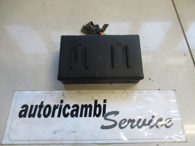 KRMILNA ENOTA ELEKTRICNEGA VENTILATORJA OEM N. 9632229480 ORIGINAL REZERVNI DEL CITROEN C3 / PLURIEL MK1R (09/2005 - 11/2010) DIESEL LETNIK 2006