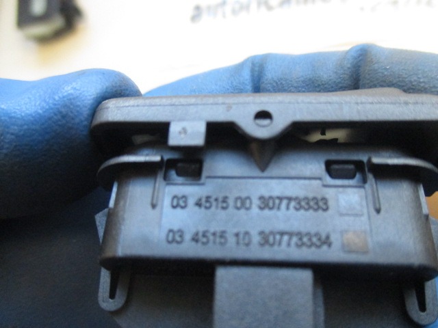 RAZLICNA STIKALA  OEM N. 30773333 ORIGINAL REZERVNI DEL VOLVO V50 545 R (2007 - 2012) DIESEL LETNIK 2011