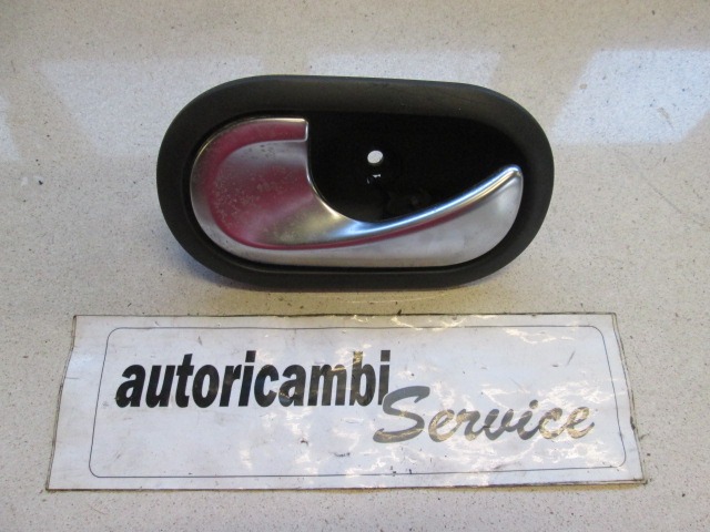 NOTRANJA KLJUKA  OEM N. 8200028487 ORIGINAL REZERVNI DEL RENAULT SCENIC/GRAND SCENIC JM0/1 MK2 (2003 - 2009) DIESEL LETNIK 2004