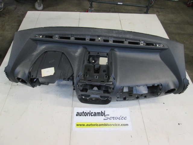 ARMATURNA PLOSCA OEM N. 735567247 ORIGINAL REZERVNI DEL FIAT FIORINO / QUBO 255 (2008 - 2019) DIESEL LETNIK 2009