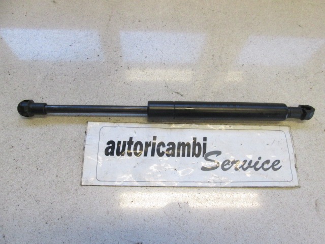 AMORTIZERJI POKROVA MOTORJA  OEM N. A219800564 ORIGINAL REZERVNI DEL MERCEDES CLASSE E W211 S211 BER/SW (03/2002 - 05/2006) DIESEL LETNIK 2004