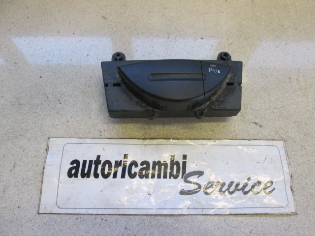 RAZLICNA STIKALA  OEM N. 2118216958 ORIGINAL REZERVNI DEL MERCEDES CLASSE E W211 S211 BER/SW (03/2002 - 05/2006) DIESEL LETNIK 2004