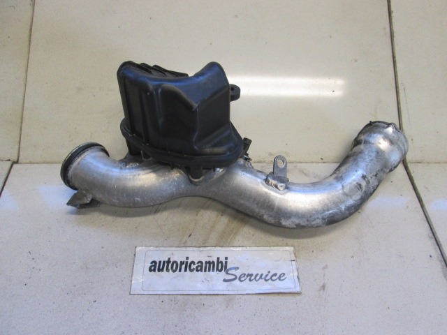 VISOKOTLACNE CEVI INTERCOOLER OEM N. A6431410286 ORIGINAL REZERVNI DEL MERCEDES CLASSE E W211 S211 BER/SW (03/2002 - 05/2006) DIESEL LETNIK 2004