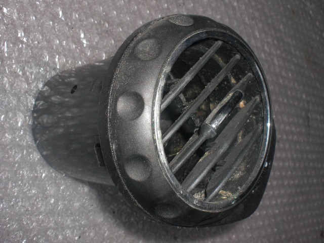 ODVOD ZRAKA OEM N.  ORIGINAL REZERVNI DEL ALFA ROMEO GT 937 (2003 - 2010) DIESEL LETNIK 2004