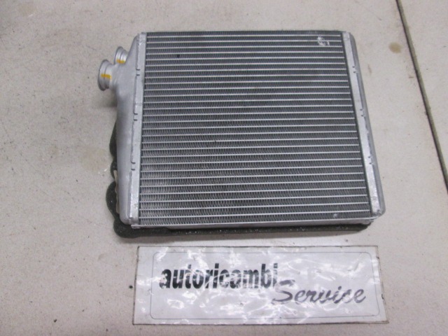 GRELEC RADIATORJA OEM N. 30767275 ORIGINAL REZERVNI DEL VOLVO XC60 156 (2008 - 2013)DIESEL LETNIK 2013