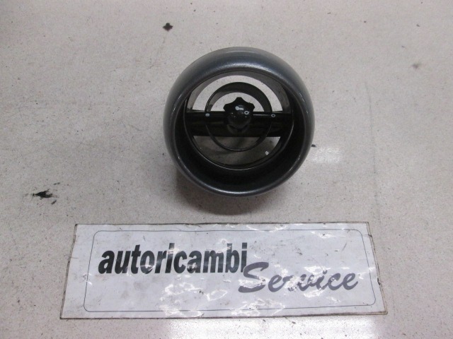 CENTRALNE PREZRACEVALNE SOBE  OEM N. 64226800887 ORIGINAL REZERVNI DEL MINI ONE / COOPER / COOPER S R50 R52 R53 (2001-2006) DIESEL LETNIK 2005