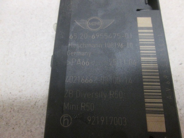 OJACEVALEC / ANTENA OEM N. 65206955475 ORIGINAL REZERVNI DEL MINI ONE / COOPER / COOPER S R50 R52 R53 (2001-2006) DIESEL LETNIK 2005
