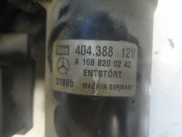 MOTORCEK PREDNJIH BRISALCEV OEM N. 1688200242 ORIGINAL REZERVNI DEL MERCEDES CLASSE A W168 5P V168 3P 168.031 168.131 (1997 - 2000) BENZINA LETNIK 1999