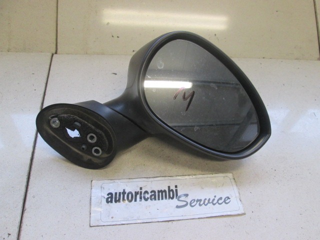 DESNO OGLEDALO OEM N. 735593694 ORIGINAL REZERVNI DEL FIAT GRANDE PUNTO 199 (2005 - 2012) BENZINA/METANO LETNIK 2009