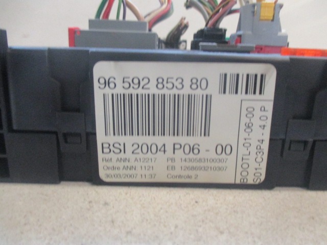 KOMPLET ODKLEPANJE IN VZIG  OEM N.  ORIGINAL REZERVNI DEL PEUGEOT 207 / 207 CC WA WC WD WK (2006 - 05/2009) DIESEL LETNIK 2007