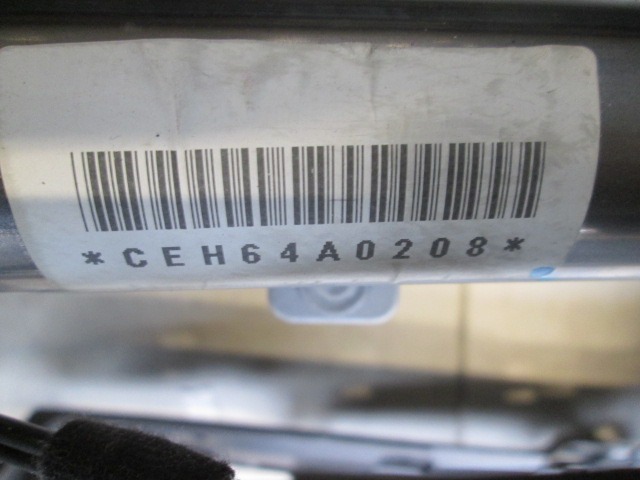 ARMATURNA PLOSCA OEM N. EG2160400F02 ORIGINAL REZERVNI DEL MAZDA CX-7 ER (2006 - 2012) DIESEL LETNIK 2010