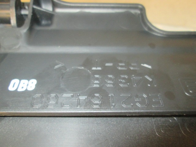 PREDAL ZA DOKUMENTE OEM N. EG2164260 ORIGINAL REZERVNI DEL MAZDA CX-7 ER (2006 - 2012) DIESEL LETNIK 2010