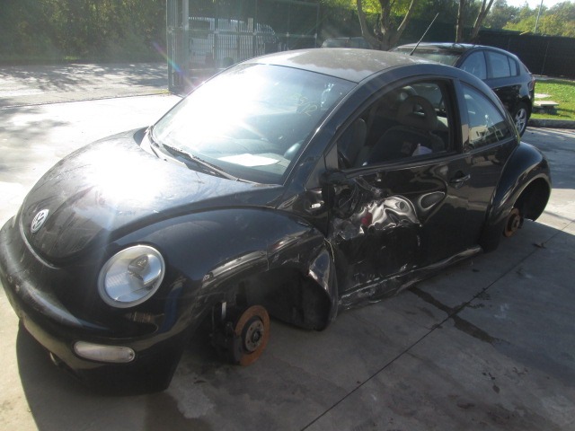 VOLKSWAGEN NEW BEETLE 1.9 D 66KW 5M 3P (2001) RICAMBI IN MAGAZZINO 