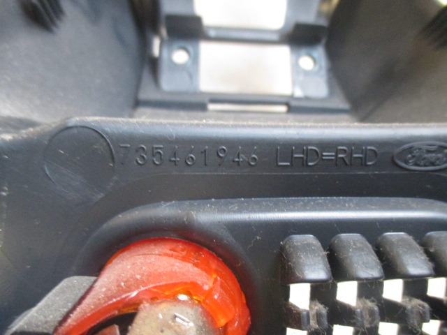 ARMATURNA PLO?CA OEM N. 735461946 ORIGINAL REZERVNI DEL FORD KA RU8 MK2 (2008 - 2016) BENZINA LETNIK 2010