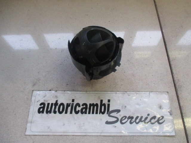 ODVOD ZRAKA OEM N. 735489940 ORIGINAL REZERVNI DEL FORD KA RU8 MK2 (2008 - 2016) BENZINA LETNIK 2010