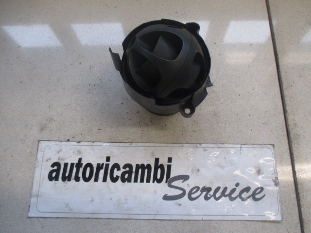 ODVOD ZRAKA OEM N. 735467177 ORIGINAL REZERVNI DEL FORD KA RU8 MK2 (2008 - 2016) BENZINA LETNIK 2010