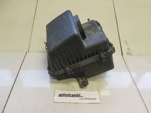 FILTAR ZRAKA OEM N. 2,81103E+205 ORIGINAL REZERVNI DEL KIA SORENTO JC MK1 (2002 - 2009) DIESEL LETNIK 2004