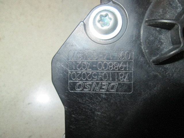 PEDALI OEM N. 09L14E00137 ORIGINAL REZERVNI DEL TOYOTA URBAN CRUISER P1 (2009 - 2014) DIESEL LETNIK 2009