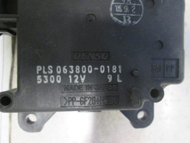 MOTORCEK OGREVANJA OEM N. 638000181 ORIGINAL REZERVNI DEL TOYOTA URBAN CRUISER P1 (2009 - 2014) DIESEL LETNIK 2009