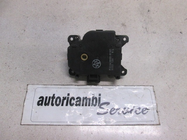 MOTORCEK OGREVANJA OEM N. 638000181 ORIGINAL REZERVNI DEL TOYOTA URBAN CRUISER P1 (2009 - 2014) DIESEL LETNIK 2009