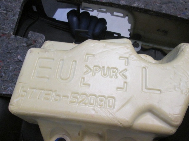 VRATNI PANEL OEM N. PNPSTTYURBANCRUISERP1SV5P ORIGINAL REZERVNI DEL TOYOTA URBAN CRUISER P1 (2009 - 2014) DIESEL LETNIK 2009