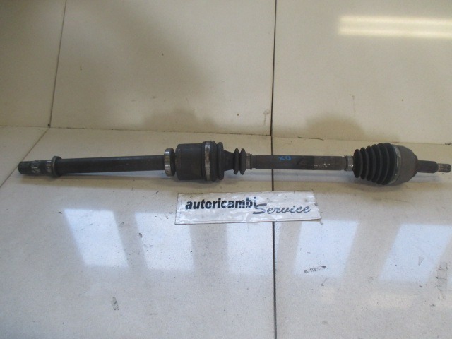 DESNA SPREDNJA POGONSKA GRED  OEM N. 8200198015 ORIGINAL REZERVNI DEL RENAULT SCENIC/GRAND SCENIC JM0/1 MK2 (2003 - 2009) DIESEL LETNIK 2003