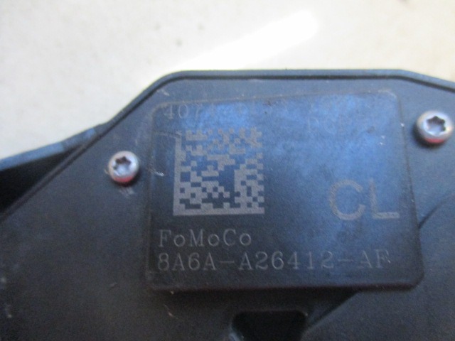 CENTRALNO ZAKLEPANJE ZADNJIH DESNIH VRAT OEM N. 8A6AA26412AF ORIGINAL REZERVNI DEL FORD FIESTA CB1 CNN MK6 (09/2008 - 11/2012) DIESEL LETNIK 2010