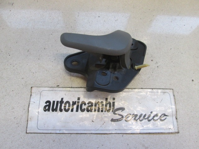 NOTRANJA KLJUKA  OEM N. 0RT76BD5AA ORIGINAL REZERVNI DEL CHRYSLER VOYAGER/GRAN VOYAGER RG RS MK4 (2001 - 2007) DIESEL LETNIK 2003